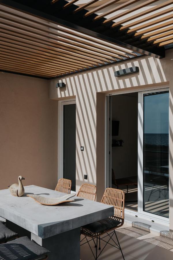 Ponte Suites Antirrio Exterior photo