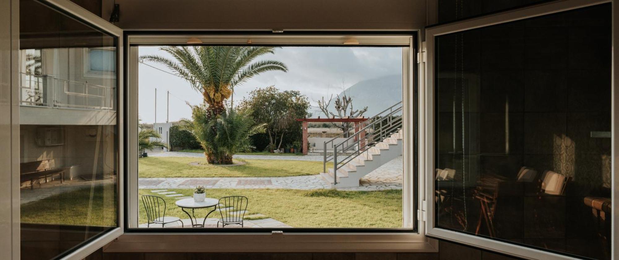 Ponte Suites Antirrio Exterior photo